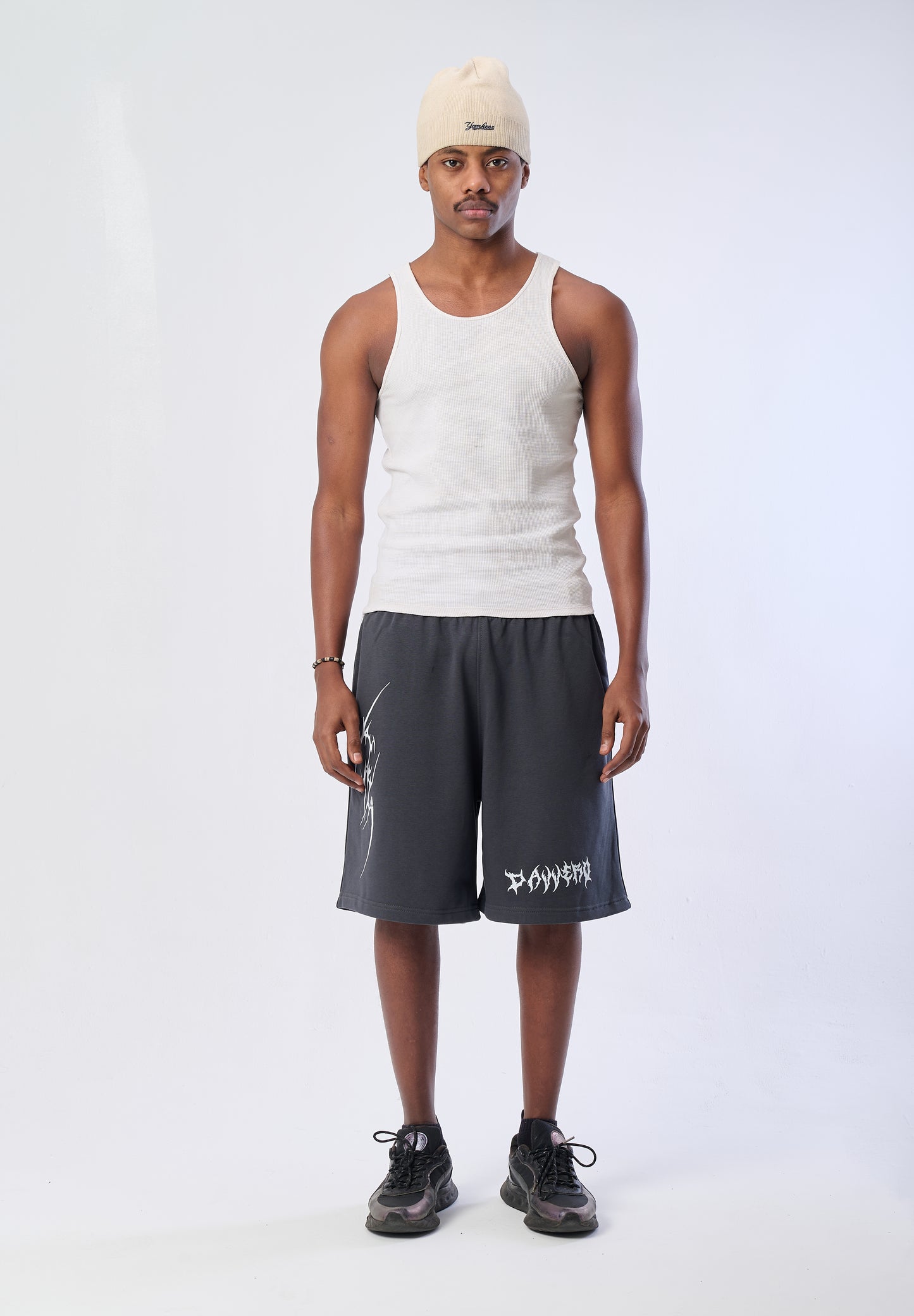 HUSTLE HABIT CHARCOAL SHORT